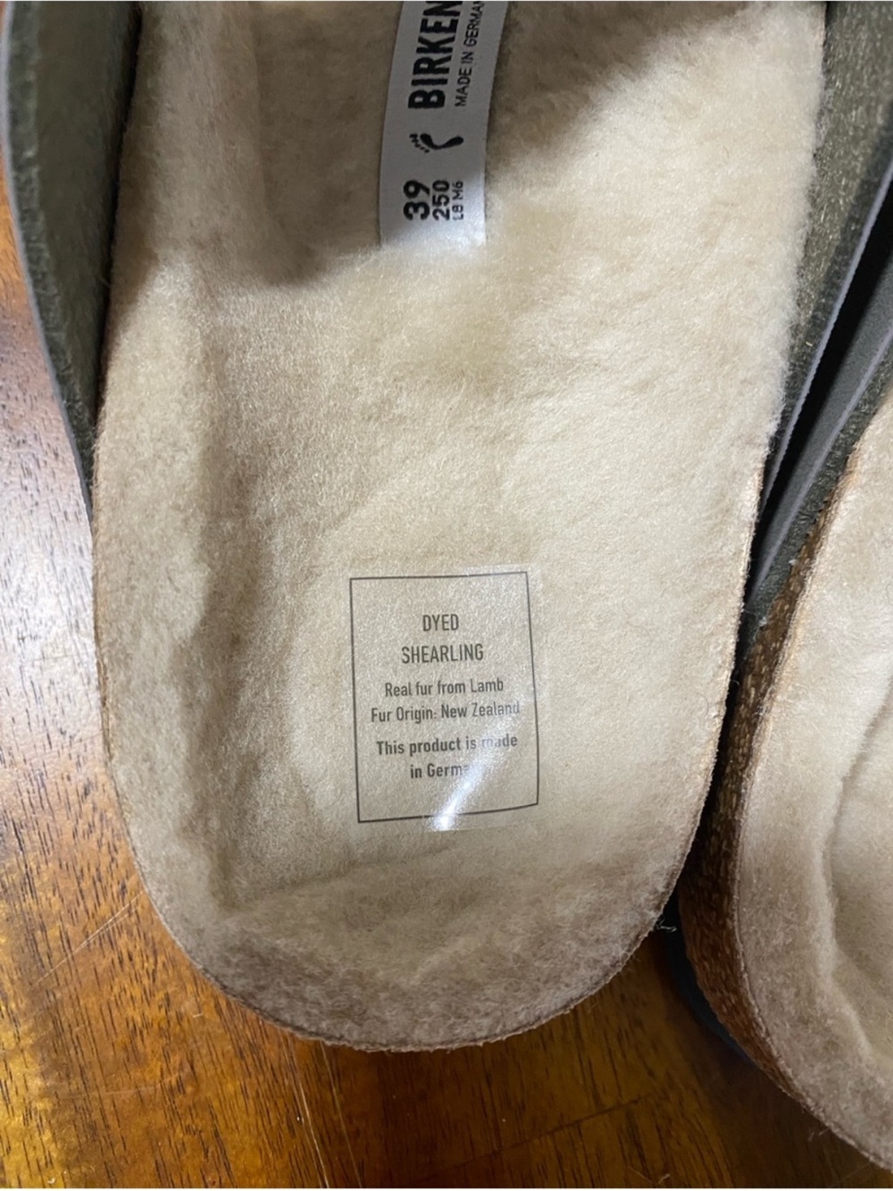 NWT Birkenstock Arizona Shearling-Lined Sandals in Gray with Rose Gold Buck. - Picture 3 of 6